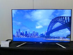 シャープ、4K対応の40V型モデルで実売23万円の「AQUOS U20」シリーズ