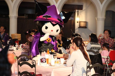 サンリオピューロランドでキティ誕生日 ハロウィン祝い 限定スイーツも マイナビニュース