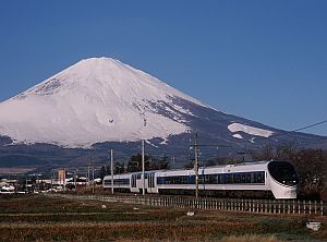 Jr東海 御殿場線80周年で373系 371系の臨時列車を運行 記念入場券も発売 マイナビニュース