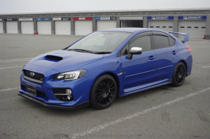 スバル新型 Wrx Sti Wrx S4 試乗 セダン好きが ハマる車 はどっち 1 マイナビニュース