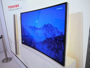 IFA 2014 - 技術を人に合わせていく「lifenology」がテーマ - 曲面型の4Kテレビから変形型ノートPCまで先進的な東芝ブースの展示