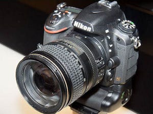 Photokina 2014 - FXフォーマットの最新モデル「D750」をタッチ&トライ! - "自分撮り"向けカメラ「COOLPIX S6900」もいち早く展示するニコン