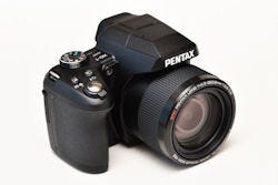 驚異の52倍ズームを引っさげて登場した迷機!? 「PENTAX XG-1」実写 