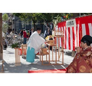 東京都台東区の道具街で「かっぱ橋道具まつり」開催 - サンマ634匹試食会も