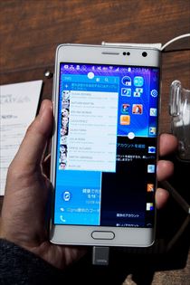 Galaxy Note Edge を速攻レビュー 特徴の曲面ディスプレイは想像以上に便利な機能だった 4 マイナビニュース