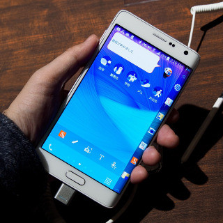 「GALAXY Note Edge」を速攻レビュー - 特徴の曲面ディスプレイは想像以上に便利な機能だった