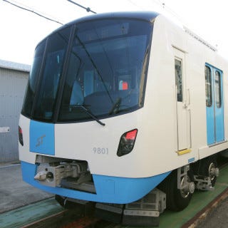 札幌市交通局、東豊線新型車両9000形の外観を公開 - デビューは2015年4