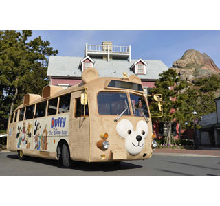 東京ディズニーシーにふわふわ「ダッフィーバス」の体験乗車ができるプラン