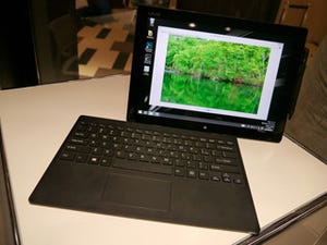 開発中の「VAIO Prototype Tablet PC」、ソニーストア大阪で一般向け初公開