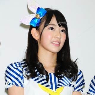 HKT48･宮脇咲良、罰ゲームで5枚瓦割り成功! Twitterで「すごい!」と話題に