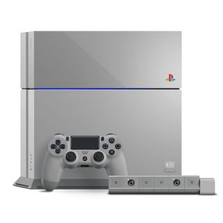 ソニー、プレステ誕生20周年を記念した「PS4」特別モデル