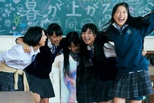 ももクロ主演『幕が上がる』、映像&挿入歌初公開!「死ぬほど稽古して死ぬ」