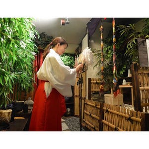 高田馬場で日本古来の「本当の初詣」を体験! 占いつき神社カフェで"年籠り"