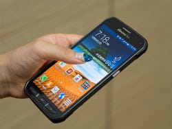 実は女性にもオススメ サムスンのタフネススマホ Galaxy S5 Active Sc 02g について考えた マイナビニュース