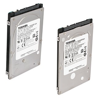 東芝、HDD＋SSDの2.5型ハイブリッドドライブに容量500GBと1TBのモデル