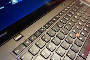 CES 2015 - 新「ThinkPad X1 Carbon」の実機に触れる、物理6列キー復活以外の見所も