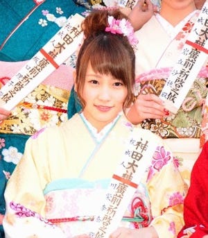 AKB48グループ22人が晴れ着姿で成人式 川栄｢今から人気になる子が集まった｣