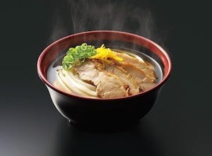 こだわりの"7種の魚介だし"を楽しめる「薩摩産 赤鶏ゆずうどん」--くら寿司