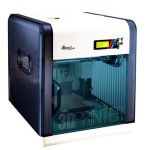 XYZプリンティング、ABS/PLA両対応の2色出力3Dプリンタ - 約9万円で発売