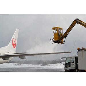 JALが大雪時の安全運航のために日本一雪が降る空港でしていること