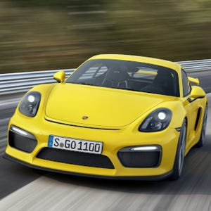 ポルシェ「ケイマン GT4」予約開始! 「911 GT3」を受け継ぐGTスポーツカー