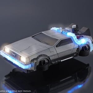 ドク!日本製は最高だよ!『BTTF』デロリアンがクレイジーな"iPhoneケース"に