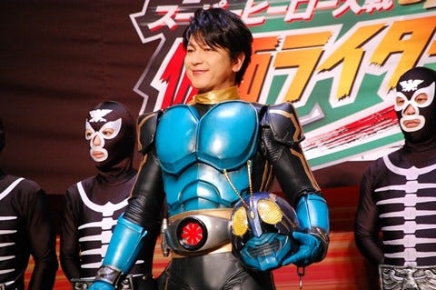 及川光博が仮面ライダー3号のマスクオフ姿をお披露目 自分の変身シーンは12回観ました 1 マイナビニュース