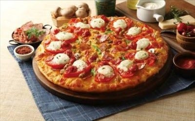 ピザーラ マスカルポーネの贅沢10種ピザ など春期限定ピザ5種を発売 マイナビニュース