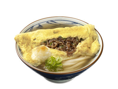 丸亀製麺 牛しぐれ煮入りのだし巻き玉子をのせた だし玉肉うどん 発売 マイナビニュース