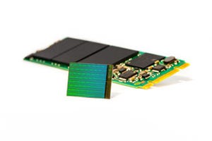 IntelとMicron、従来比3倍の容量を実現する3D NAND - 2.5インチSSDで10TBも可能に