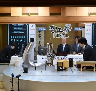 「将棋電王戦」最終局はソフト側21手で電撃投了、3勝2敗でプロ棋士が勝ち越し