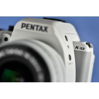 「PENTAX K-S2」実写レビュー - カジュアルでクレバーな一眼レフ