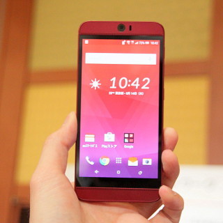 【レポート】「HTC J butterfly」のポイントを写真でチェック