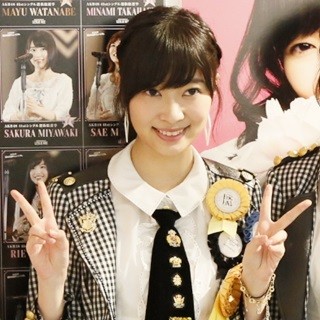 総選挙1位･指原莉乃、水着ライブは「しっかり公約を守りたいと思います」