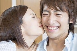 ラブラブでやり過ぎた アイタタ 体験 彼女が咀嚼したものを食べてた マイナビニュース