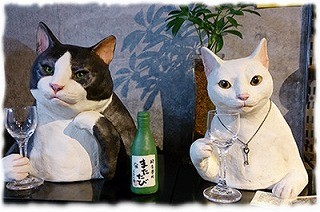 猫とふくろうの雑貨ショップが登場 - 店内には猫のご神体を祭った神社も!