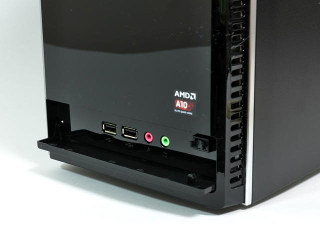 OCメモリ16GB標準搭載! 7万円台でSSDも搭載した