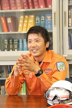 特別なオレンジのG-SHOCK「神戸市消防局×RANGEMAN」 - タイアップ ...