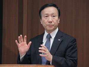 ドコモ加藤社長、いわゆる"2年しばり"に「新案を検討」とコメント
