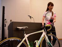 元モーニング娘 の吉澤ひとみが自転車親善大使に バイク東京ライドも参加 マイナビニュース