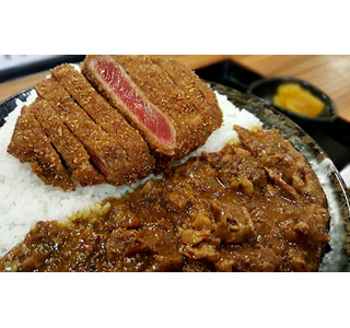 東京都豊島区のサーロイン牛かつ専門店で「牛かつカレーフェア」開催