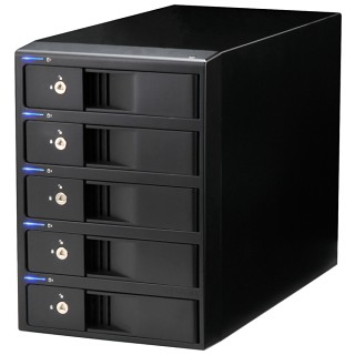 センチュリー、HDD×5台で最大40TBまで増設可能なドライブケース