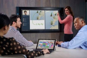 Windows10搭載の大型4kタブレット Surface Hub 16年1月に出荷を延期 マイナビニュース