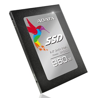 ADATA、TLC NANDとSM2256コントローラ採用の2.5インチSSD「Premier SP550」