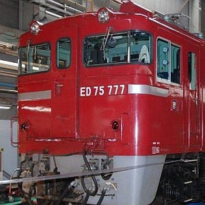 JR東日本「奥羽本線110周年キャンペーン」ED75形が牽引するイベント列車も