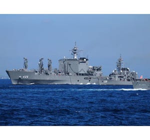 神奈川県・相模湾で3年に1度の海上自衛隊"観艦式"! 見学クルーズツアー実施