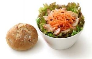 モスバーガー、オリジナルのにんじんマリネを使った"お食事サラダ"を発売