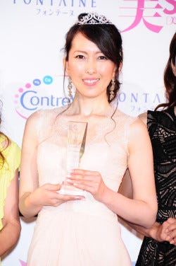 第6回国民的美魔女コンテスト 専業主婦の小宮山順子さんがグランプリ マイナビニュース