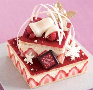 三越伊勢丹の基幹3店舗で独創性が高いクリスマスケーキの予約がスタート マイナビニュース