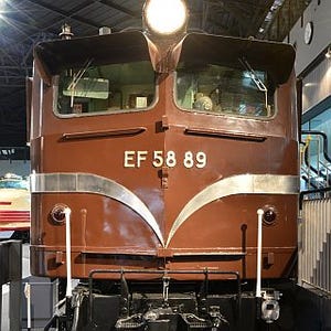 鉄道博物館、EF58形式電気機関車の運転室を10/28から公開 - ヘッドマークも